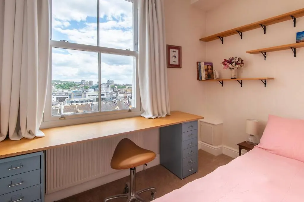 아파트 3Br Apt 5 Min To Brightonstation 영국