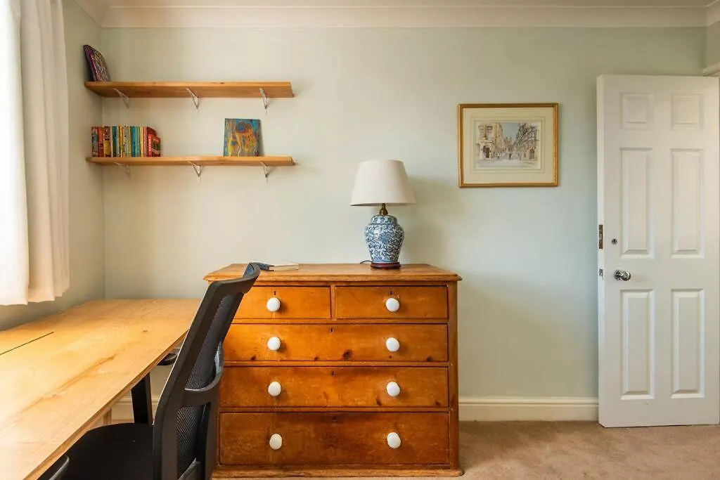 아파트 3Br Apt 5 Min To Brightonstation 영국